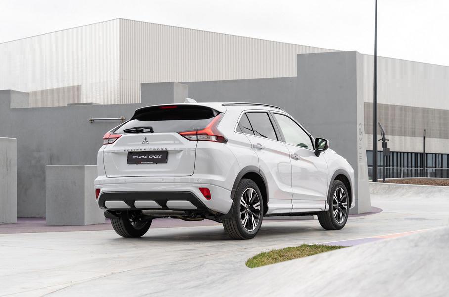 Обновлённый Mitsubishi Eclipse Cross Обновлённый Mitsubishi Eclipse Cross